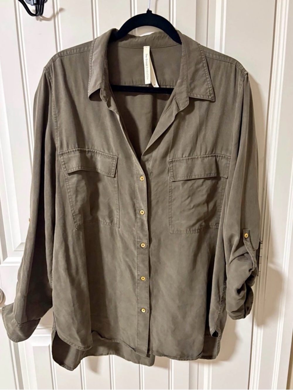 Babaton Utility Shirt- Medium Army Green colour - Picture 4 of 7